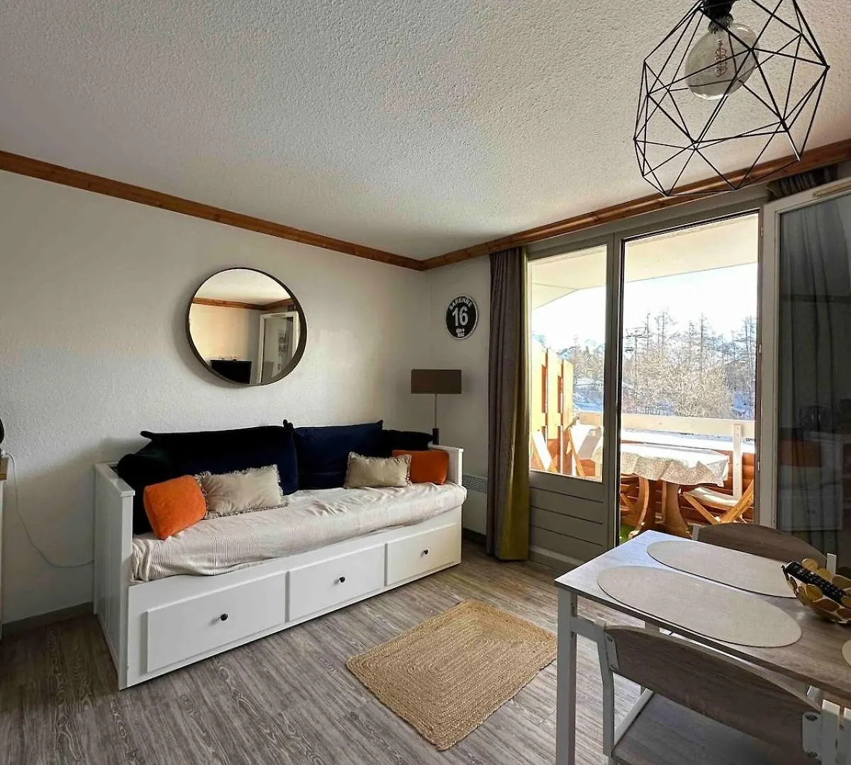 Appartement Alpe D Huez Dans Residence Pierre Er Vacances Les Bergers